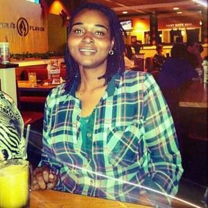 Meet your Posher, Lakisha